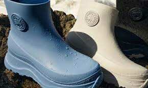 Win a FREE Pair of Canada Goose Rain Boots 