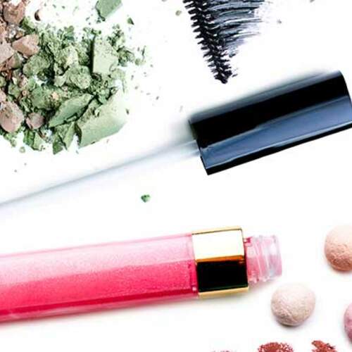 6 Ways to Get Free Makeup Samples